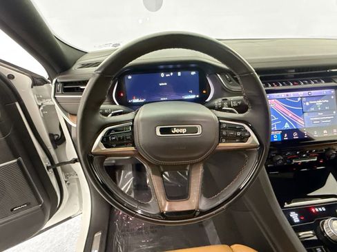 Used 2023 Jeep Grand Cherokee Summit w/ Adv Protech Group IV image 11