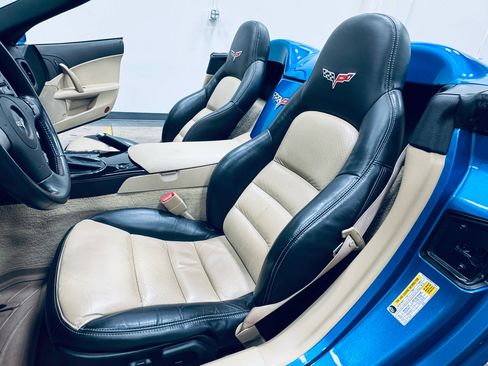 Used 2008 Chevrolet Corvette 2dr Conv w/ Preferred Equipment Group image 32
