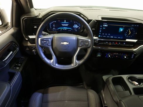 Certified 2024 Chevrolet Silverado 1500 LT image 12