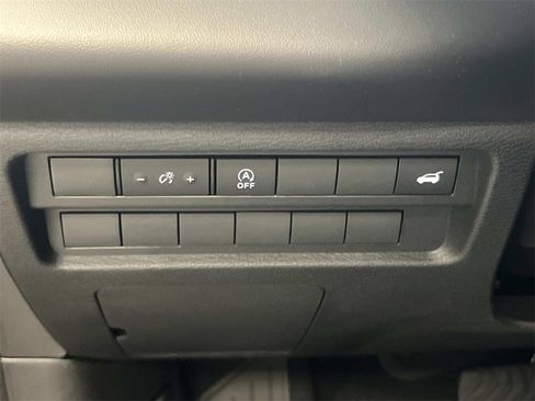 New 2026 Mitsubishi Outlander SE image 29