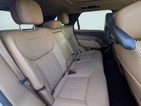 Used 2024 Land Rover Range Rover Sport SE AWD/4WD image 29