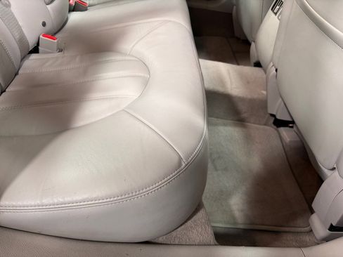 Used 2009 Buick Lucerne CXL w/ Driver Confidence Package image 24