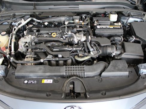 Used 2021 Toyota Corolla SE FWD image 35