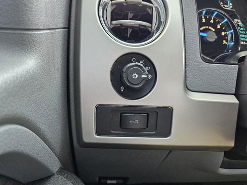 Used 2013 Ford F150 Lariat w/ Luxury Equipment Group AWD/4WD image 43