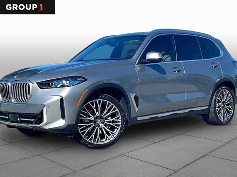 Used 2026 BMW X5 xDrive40i AWD/4WD image 1