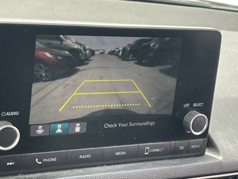 Used 2022 Honda Civic Sport image 11