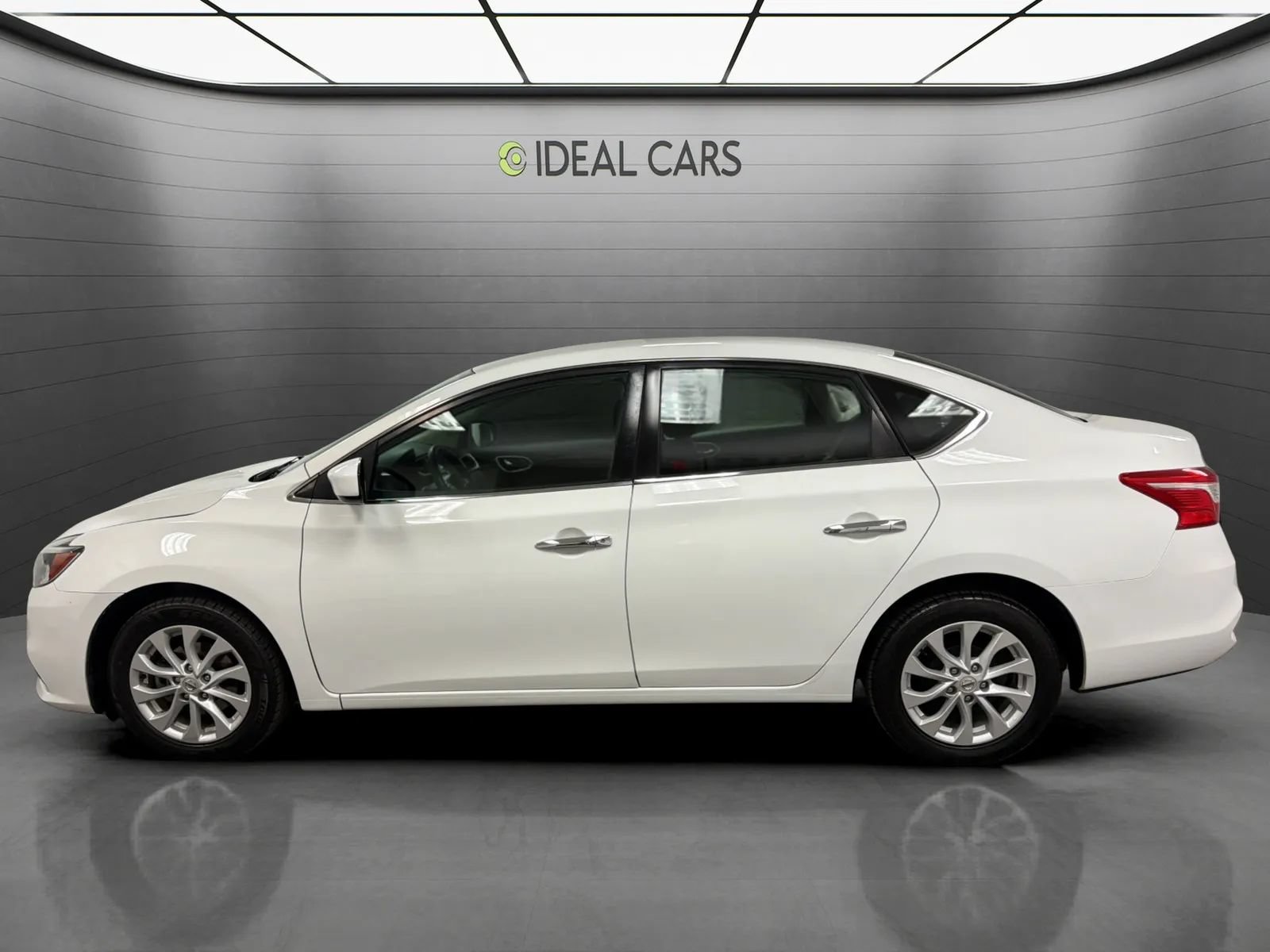 Used 2019 Nissan Sentra SV FWD image 8