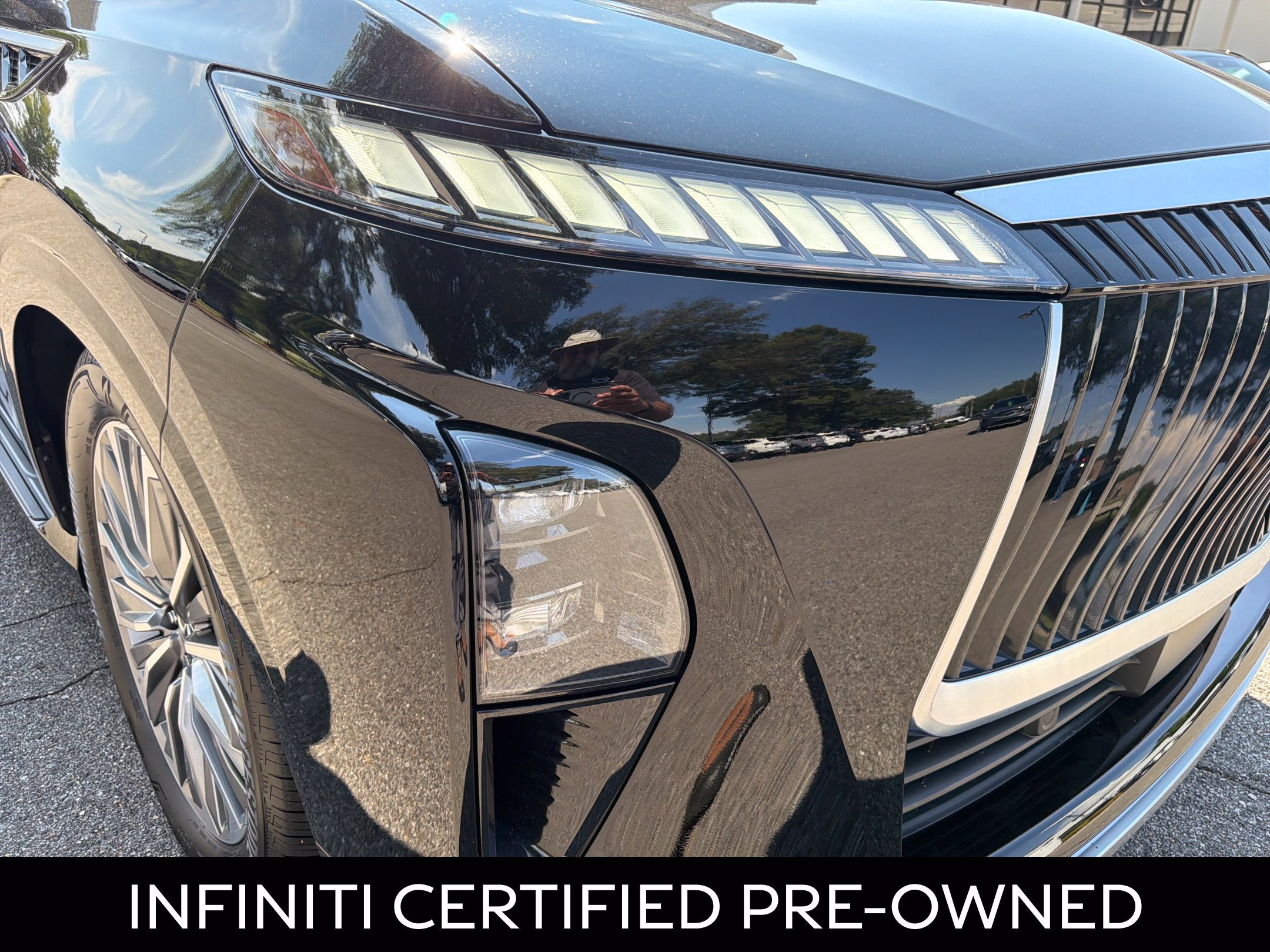 Certified 2025 INFINITI QX80 Luxe AWD/4WD image 14