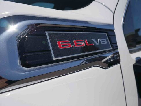 Used 2023 GMC Sierra 3500 SLT w/ SLT Premium Package AWD/4WD image 27