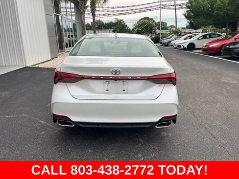 Used 2021 Toyota Avalon XLE w/ Carpet Mat Package (TMS) FWD image 33
