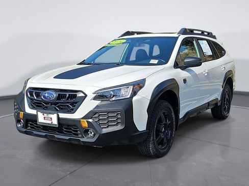 Certified 2024 Subaru Outback Wilderness AWD/4WD image 7