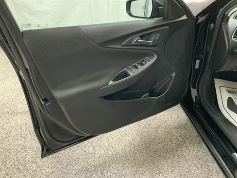 Used 2023 Chevrolet Malibu LT image 14