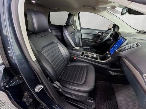 Used 2024 Ford Edge SEL w/ Convenience Package image 28