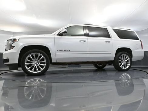 Used 2019 Chevrolet Suburban Premier w/ Premier Plus Edition AWD/4WD image 66