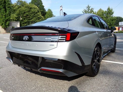 Used 2025 Hyundai Sonata SEL AWD/4WD image 7