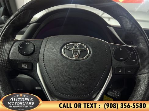 Used 2017 Toyota Corolla LE w/ LE Premium Package w/Moonroof FWD image 20