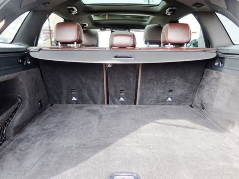 Used 2018 Mercedes-Benz GLC 300 4MATIC image 26