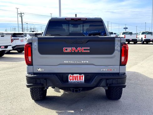 Used 2024 GMC Sierra 1500 AT4X w/ AT4X AEV Edition image 9