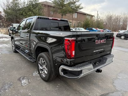 New 2026 GMC Sierra 1500 SLT w/ SLT Premium Package