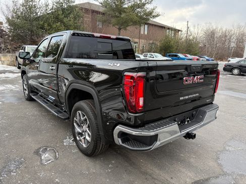 New 2026 GMC Sierra 1500 SLT w/ SLT Premium Package image 3