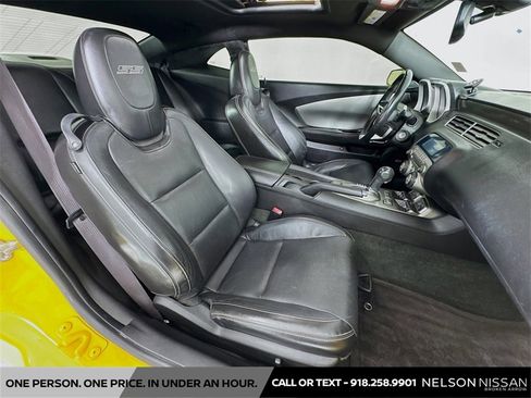 Used 2010 Chevrolet Camaro SS w/ RS Package image 23