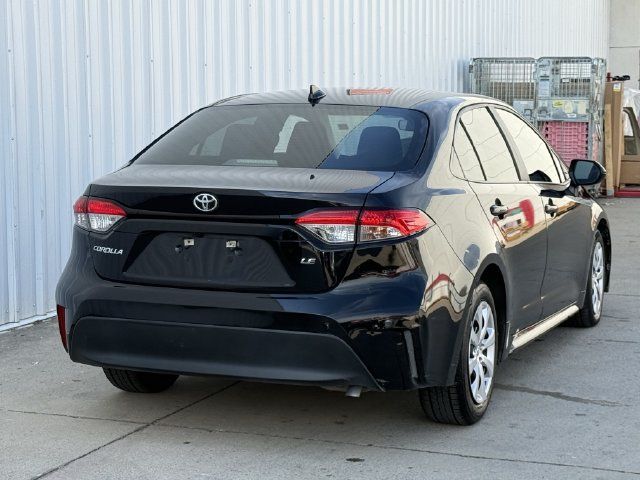 Used 2024 Toyota Corolla LE FWD image 4