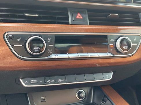 Used 2022 Audi A4 2.0T Premium w/ 18" Wheel Package image 12