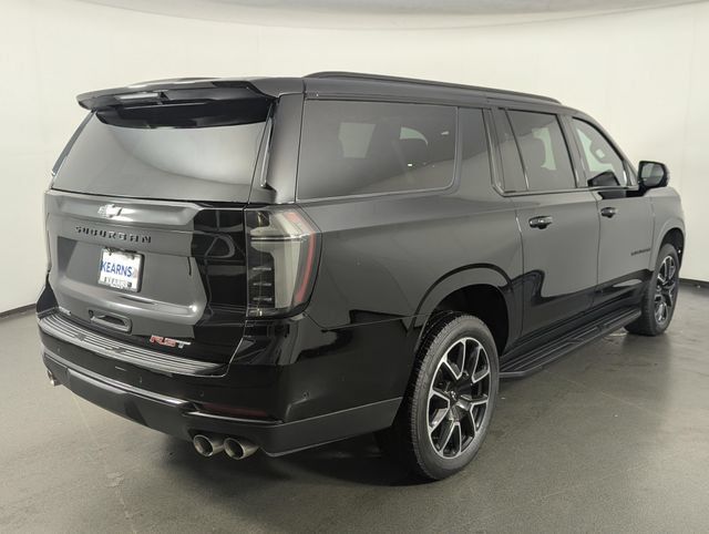 Used 2025 Chevrolet Suburban RST w/ Comfort Package AWD/4WD image 7