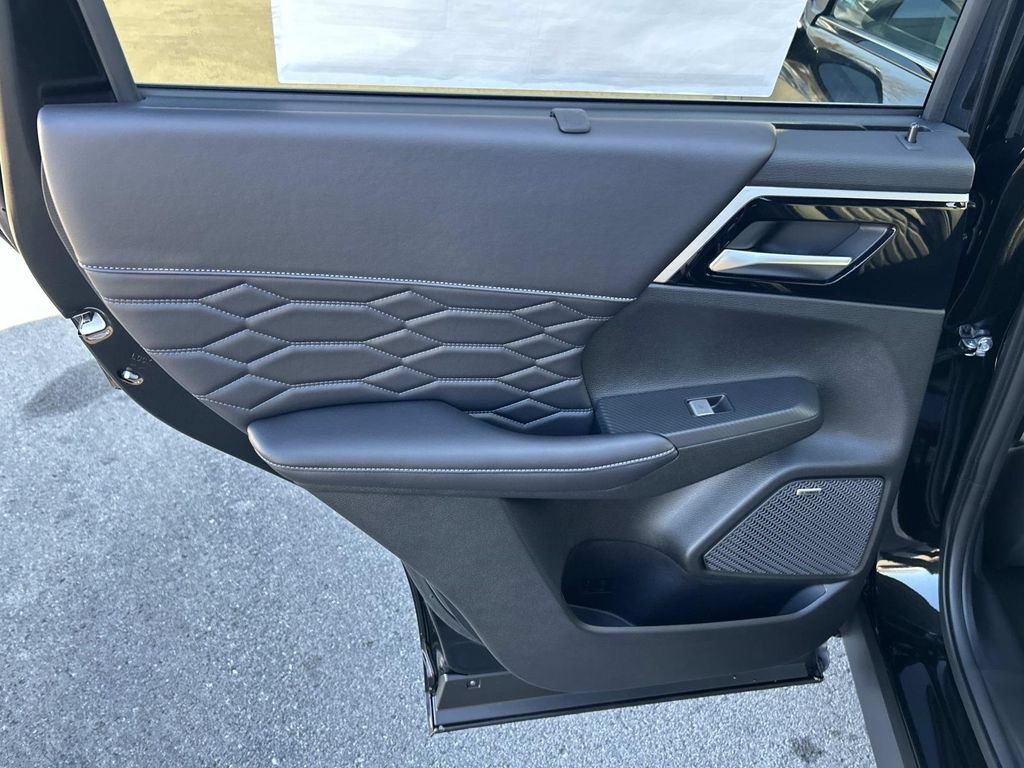 Used 2025 Mitsubishi Outlander SEL FWD image 20