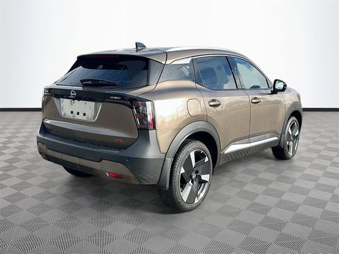 New 2026 Nissan Kicks SR image 7