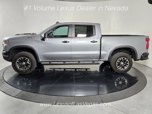 Used 2024 Chevrolet Silverado 1500 ZR2 w/ Technology Package AWD/4WD image 3