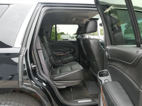 Used 2017 Chevrolet Tahoe Premier AWD/4WD image 28