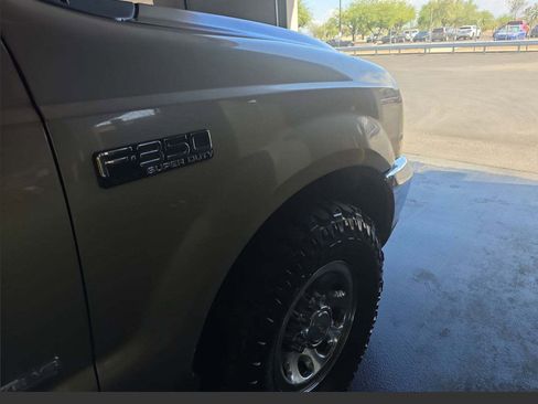 Used 2004 Ford F350 XL image 8