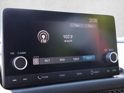 Used 2024 Honda HR-V Sport image 17