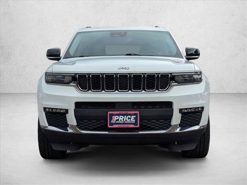 Used 2021 Jeep Grand Cherokee L Limited AWD/4WD image 2