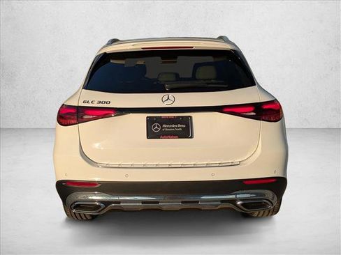 Certified 2026 Mercedes-Benz GLC 300 image 9