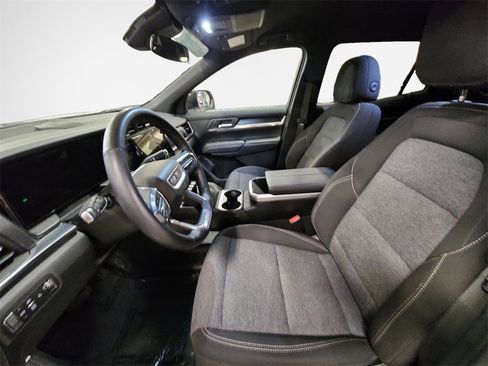 Certified 2025 GMC Terrain Elevation image 12