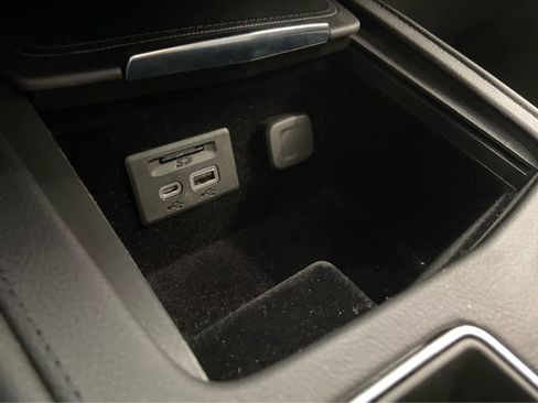 Used 2021 Cadillac XT4 Sport w/ Sun And Sound Package image 36