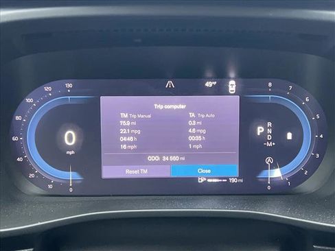 Used 2023 Volvo XC40 B5 Plus w/ Driver Assist Package image 12