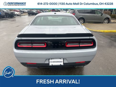 Used 2021 Dodge Challenger R/T w/ Blacktop Package image 5