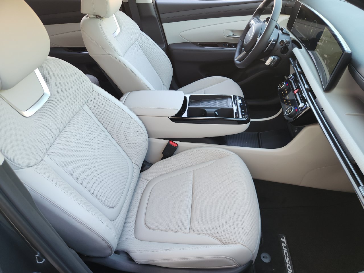 New 2026 Hyundai Tucson Limited AWD/4WD image 11