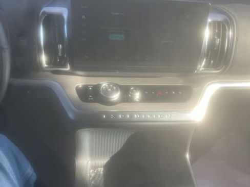 Used 2025 Ford Expedition Platinum image 8