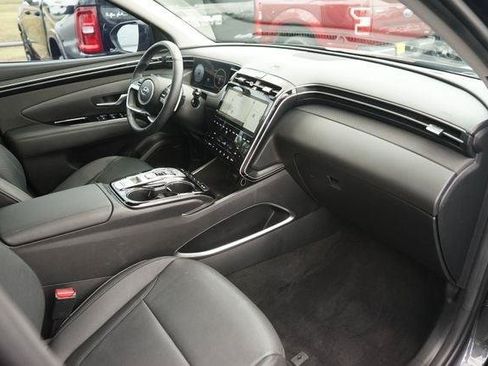 Used 2023 Hyundai Tucson Limited FWD image 18