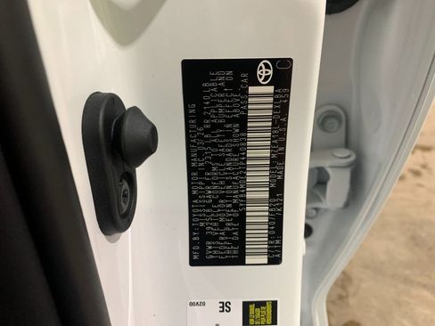 New 2026 Toyota Corolla LE image 33