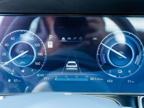 New 2026 Hyundai Elantra Sport FWD image 26