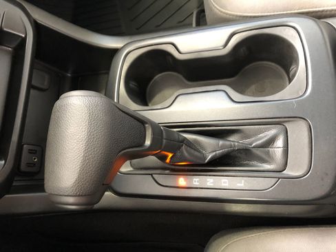 Certified 2021 Chevrolet Colorado W/T w/ Custom Special Edition image 21