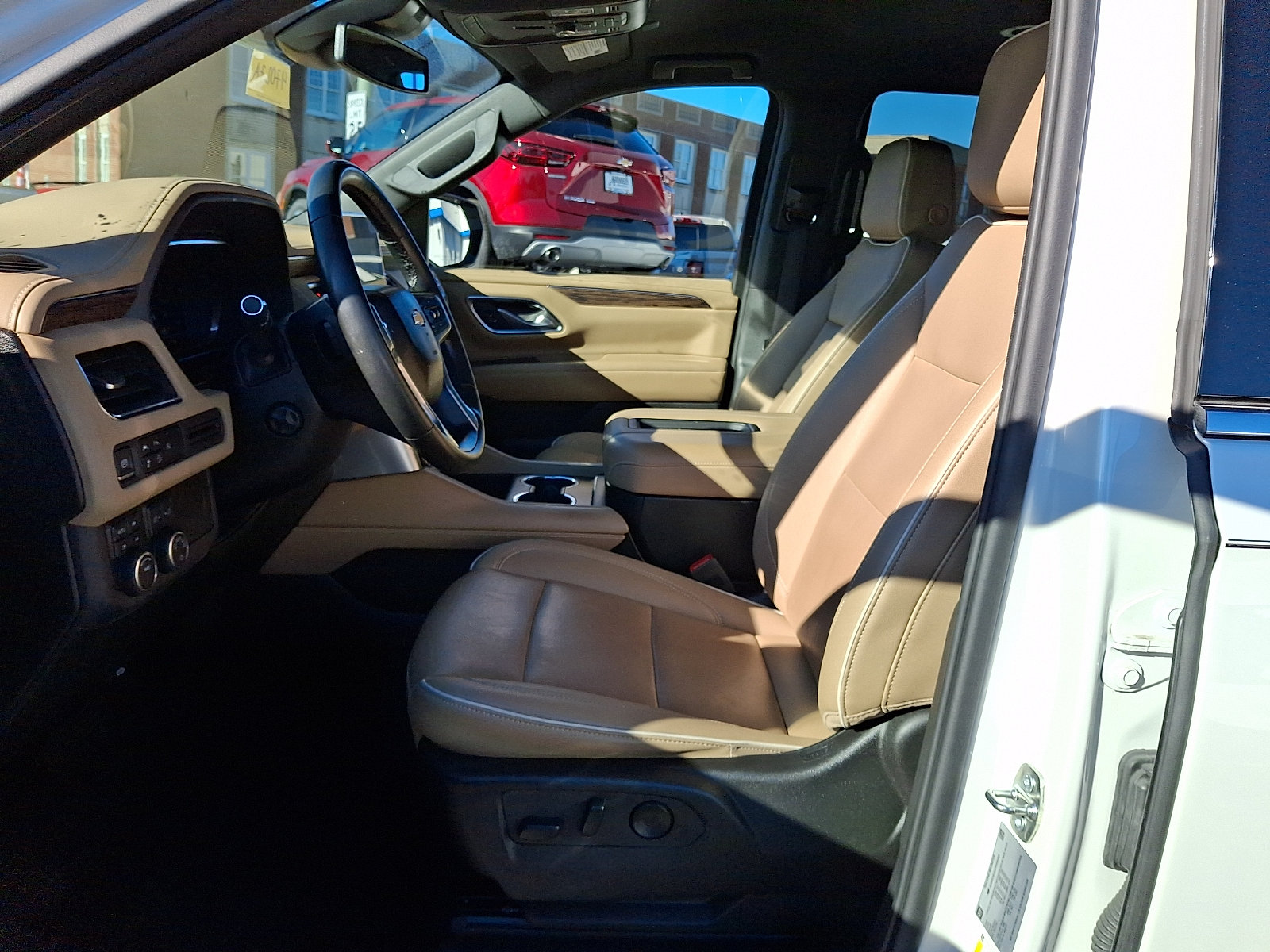 Certified 2023 Chevrolet Tahoe Premier AWD/4WD image 15