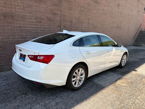 Used 2024 Chevrolet Malibu LT FWD image 5