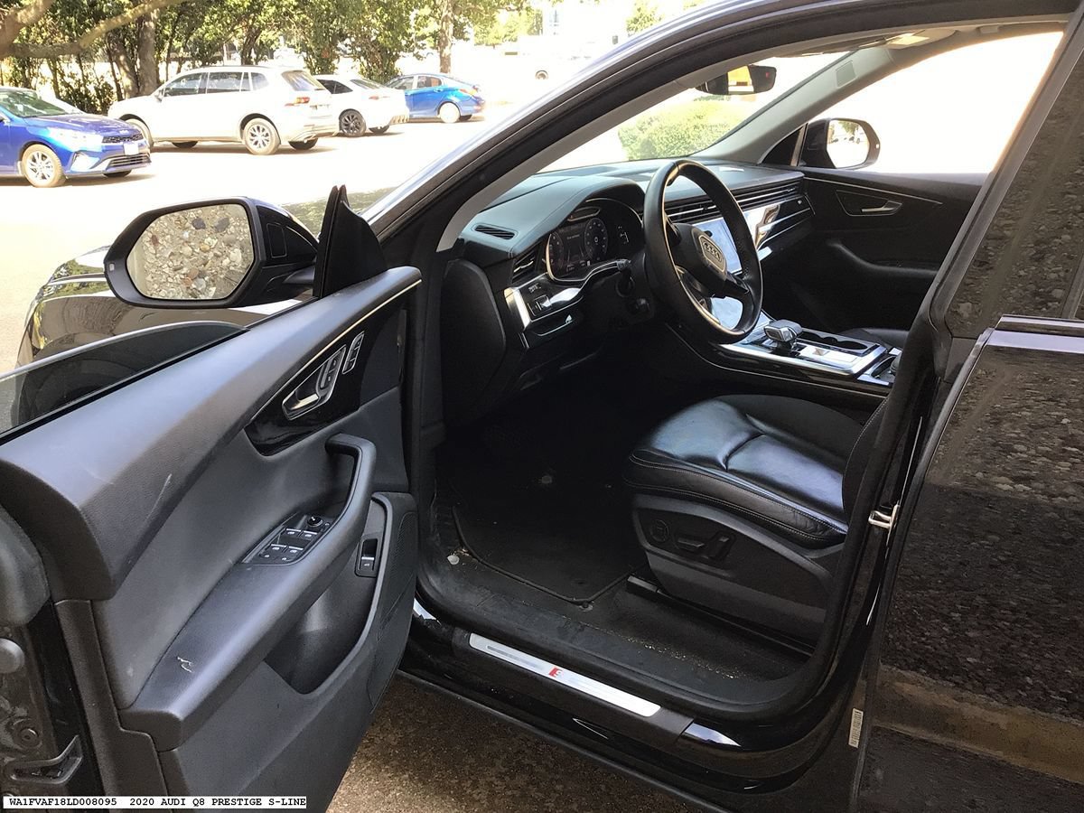 Used 2020 Audi Q8 Prestige AWD/4WD image 8