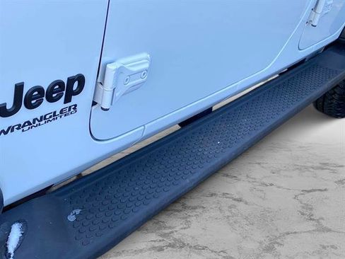 Used 2021 Jeep Wrangler Sport S image 10